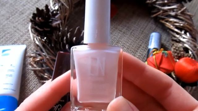 Уход от Laroche-Posay и декоративная косметика смотреть онлайн