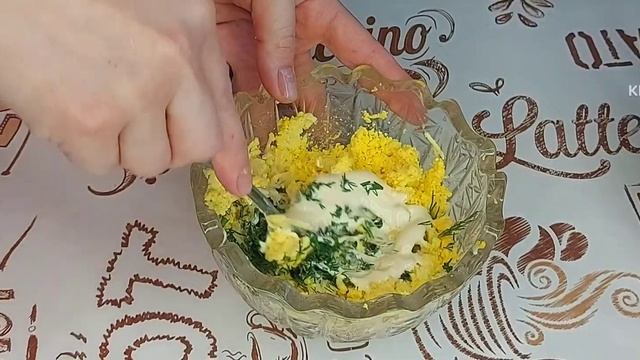 На Праздник готовлю только такой, Очень сочный и красочный салат!!! Гнездо Глухаря!!! смотреть онлайн
