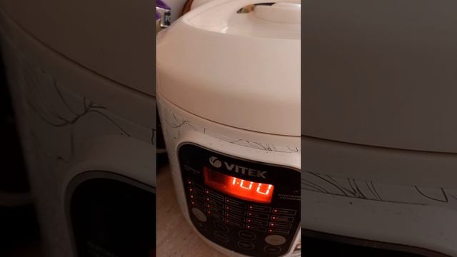 пирог в мультиварке смотреть онлайн