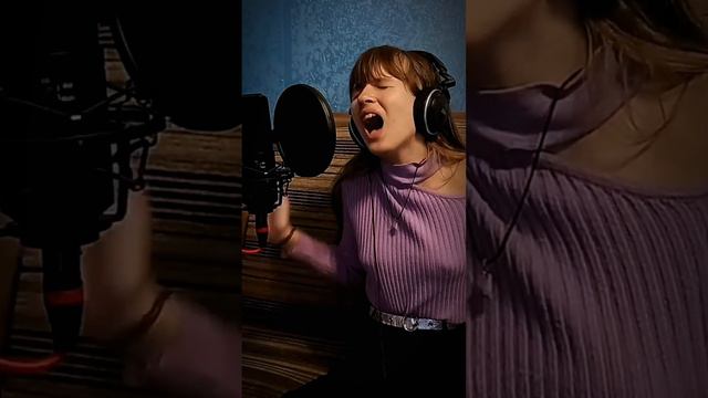 Улица роз — Ария (cover). Нарезки со стрима. Выхожу в эфир каждую субботу в 18:00. смотреть онлайн