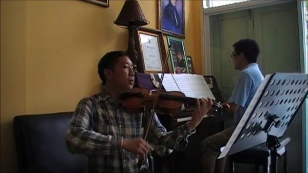 Menuet and Trio by Jules Danbe - Trinity-Guildhall Violin Grade 4 Group A