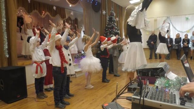 Новый год у Марка в школе 1 класс смотреть онлайн