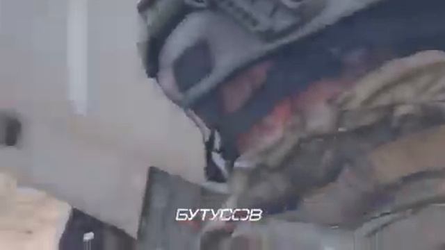 Россияга ишга борган мигрантлар Украинага урушга жу'нашяпти Ку'зарингни оч. Мана бундай йиг'лайсан. смотреть онлайн