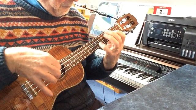 Lambada - A Brazilian tune originally- Arranged&played on Solo ukulele by Colin Tribe on LEHO смотреть онлайн