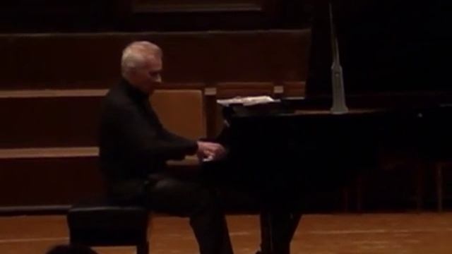 Viktor Chuchkov plays Chopin Mazurka Op 68 No 2 in a moll смотреть онлайн