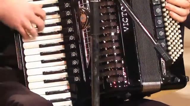 Ансамбль "Концертино" - Танго для Клаудии (Р. Гальяно) смотреть онлайн
