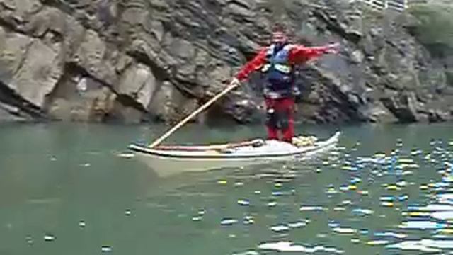 Standing on my NDK Greenlander sea kayak смотреть онлайн