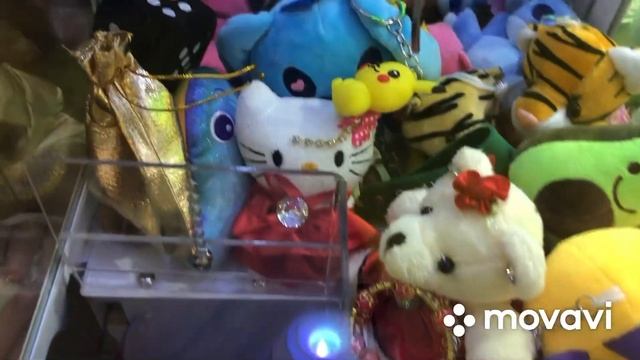 Встреча со старым другом - ежиком / Игра в автомате хватай-ка смотреть онлайн