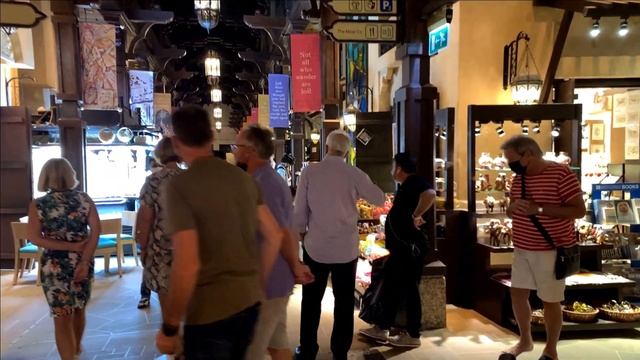 SOUK MADINAT JUMEIRA DUBAI WALKTHROUGH | DUBAI TRAVEL |  [4K] | THE ANCIENT BAZAAR | #dubailife