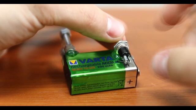 КАК СДЕЛАТЬ ЭЛЕКТРОННУЮ ЗАЖИГАЛКУ? смотреть онлайн