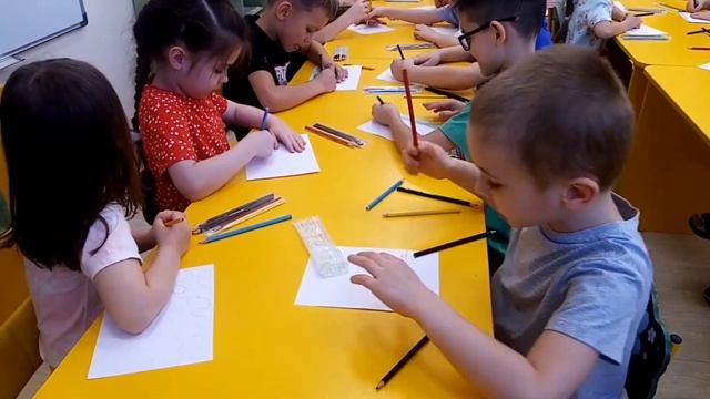 Павловский тракт (старшая группа). Рисование "сказки" смотреть онлайн