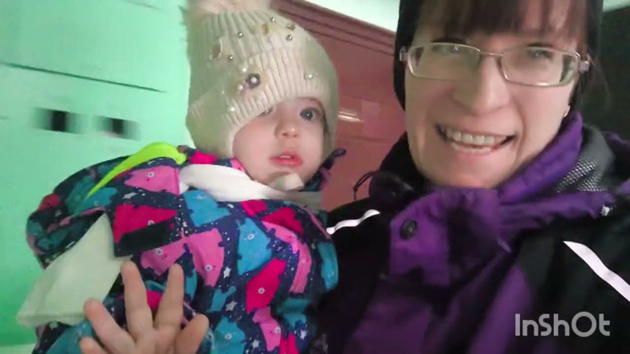 ГУЛЯЮ С ДЕТЬМИ/ПОЕХАЛА К ПАПЕ НА ДЕНЬ РОЖДЕНИЯ/ смотреть онлайн