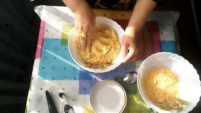 Куриная печень в картофельной шубке смотреть онлайн