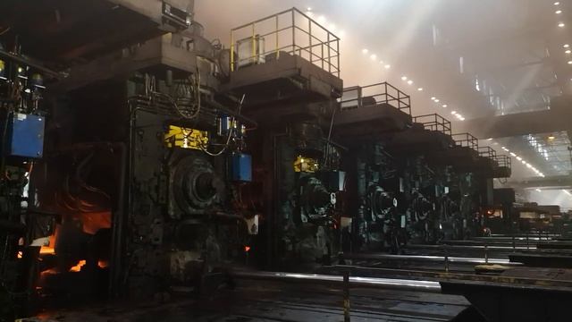 Череповецкий металлургический комбинат и их могучий Стан-2000 смотреть онлайн