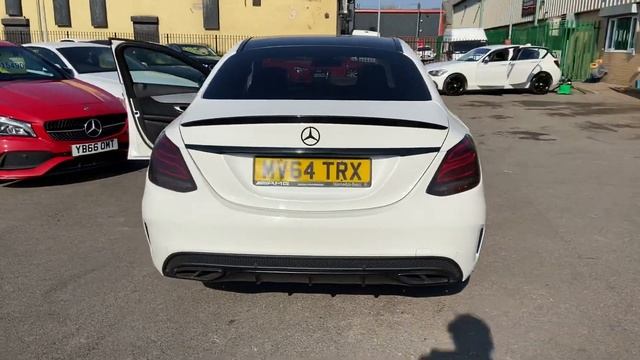 white 2015(64) Mercedes-Benz C Class 2.0 C200 AMG Line (s/s) 4dr смотреть онлайн