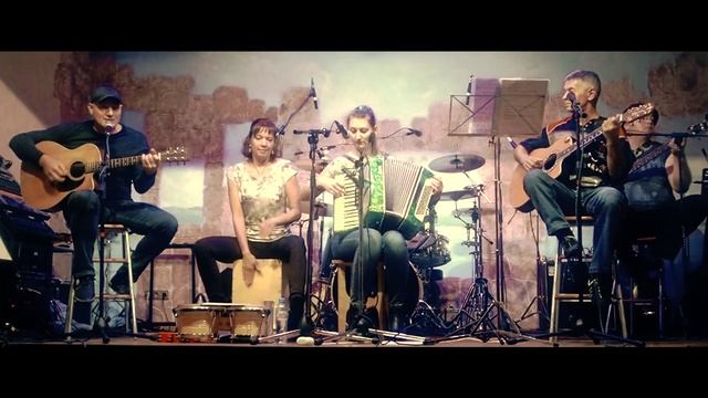 гр. «НАШИ» - Девка красная смотреть онлайн