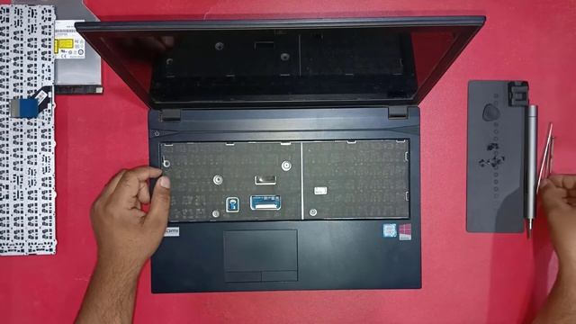 Haier H1562 Laptop Disassembly Cleaning | HDD and RAM upgrade смотреть онлайн