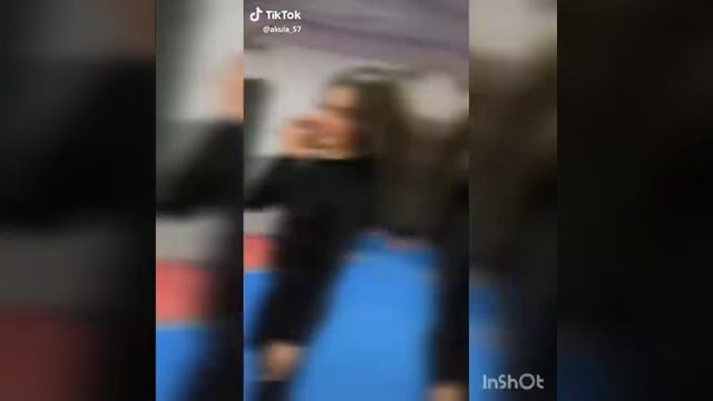 اروع مقاطع تيك توك الفتاة الروسية المجنونه akula(اكولا) смотреть онлайн