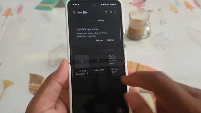 SAMSUNG Galaxy Z Flip 5 Tips: How to Lock or Unlock Files in Samsung Notes (Android 14) смотреть онлайн