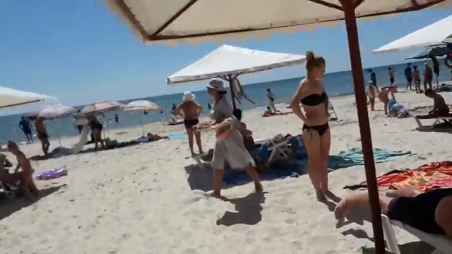 Хрюши не хотят говорить🤷♀️пенная дискотека💃сегодня море прекрасное в Лазурном смотреть онлайн