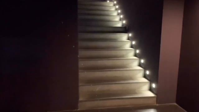 [vlog] (eng) 대구에서 먹방 찍기/ 친누나 미용실에서 머리자르는 브이로그 / 엄마랑 데이트 / 뜨끈한 국밥, 막창, 납작만두, 떡볶이 먹방 смотреть онлайн