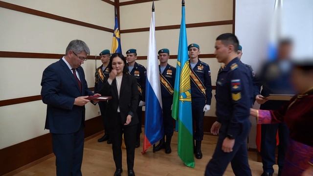 Герой посмертно. Семье Виталия Сукуева передали «Золотую звезду»