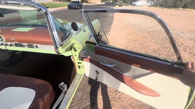 1956 Ford Thunderbird Walk-around Video смотреть онлайн