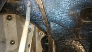 Газель-плохое, жесткое, с усилием переключение передач. Причина - главный цилиндр сцепления, замена