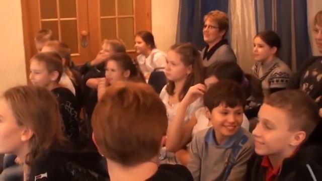 Лиза-фразеологизмы.MPG