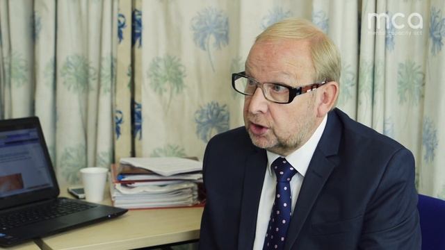 MCA - The Decision Maker смотреть онлайн