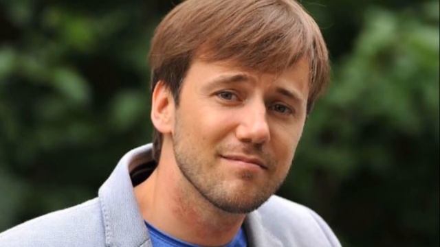 УШЕЛ ОТ ЖЕНЫ С РЕБЕНКОМ К МОЛОДОЙ! Вот как выглядит жена Ивана Жидкова смотреть онлайн