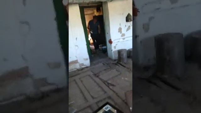 ШОК! Нашли чемодан с деньгами! /поход в заброшку смотреть онлайн