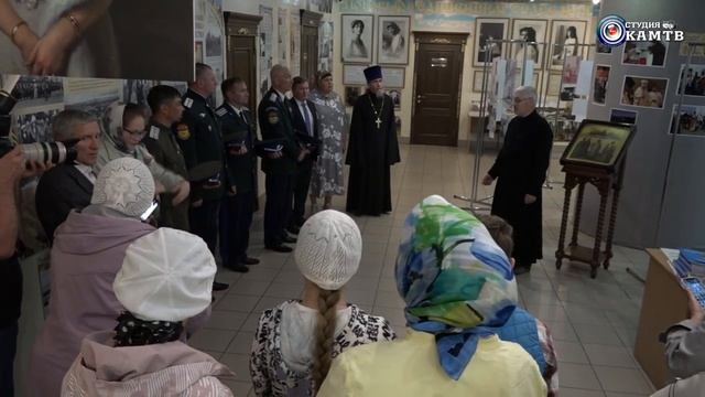 «Огонь веры, зажигающий сердца». Выставка в Храме-на-Крови смотреть онлайн