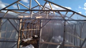 Покрытие теплицы поликарбонатом