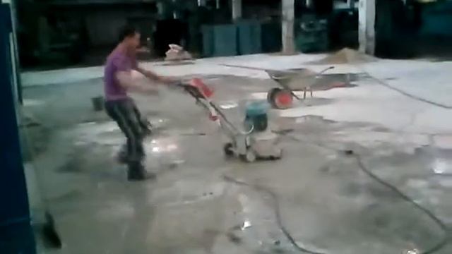 Как соблюдать технику безопасности при работе со шлейф машиной !!! смотреть онлайн