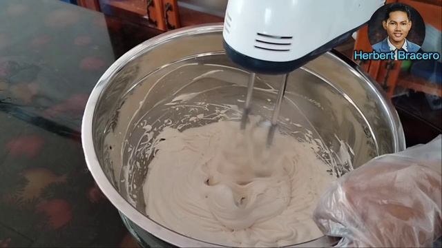 Cookies and Cream Milkshake смотреть онлайн
