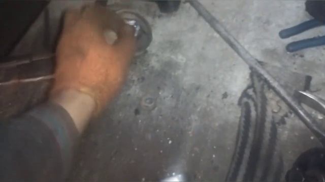 Mitsubishi Lancer 9 ремонт ходовой. Замена задних сайлентблоков.