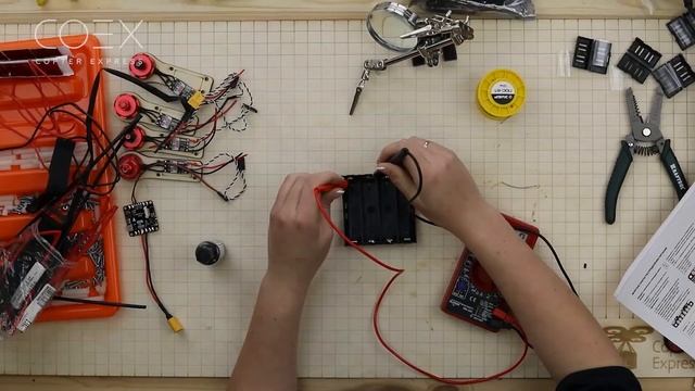 Клевер 2. Сборка (Часть 3). Батарейный блок