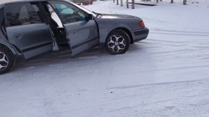 Глохнет после запуска, проблема решена.  Ауди С4