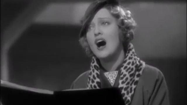 Jeanette MacDonald sings Try to Forget смотреть онлайн