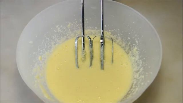 пирог с вишней  / пирог с замороженной ягодой / быстрый и вкусный пирог