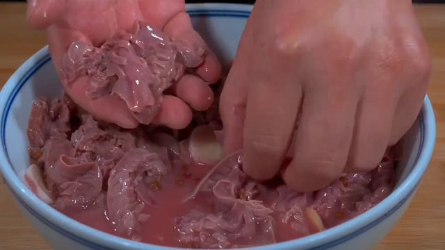 原來這才是豬腰子正確的處理方式，多加兩步炒出來的腰花鮮香滑嫩 #家常菜 #烹飪 #美食 #美味 #豬腰子 #營養 #cooking #delicious #health #chinesefood смотреть онлайн