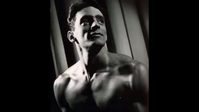 La ruptura amorosa que tuvo con Roberto cobo lo llevo a la miseria y a las adicciones смотреть онлайн