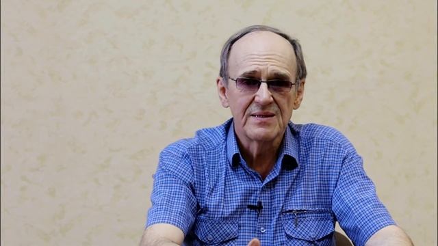 Грибы. Шампиньоны vs Вешенки смотреть онлайн