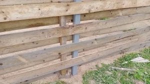 Забор плетёнка из доски