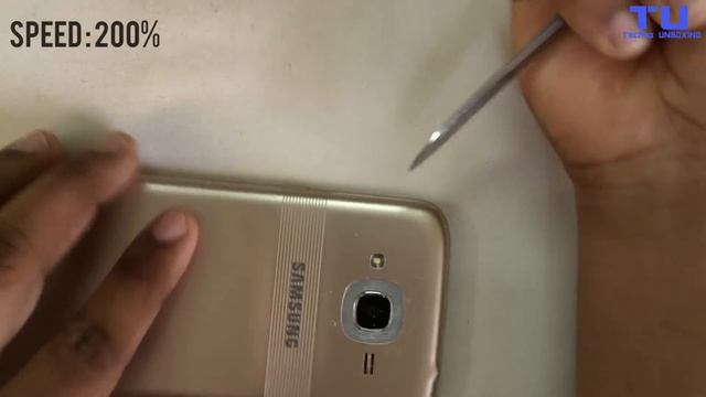 Samsung Galaxy J2 2016 - Scratch test, Burn test, Hitting test, Bend test, Twist test смотреть онлайн
