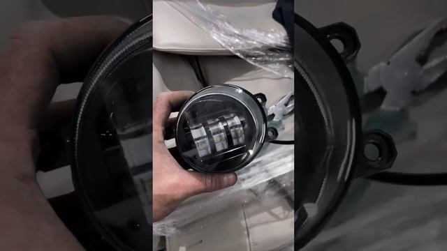 Светодиодные ПТФ Sal-man для автомобиля Toyota Camry смотреть онлайн