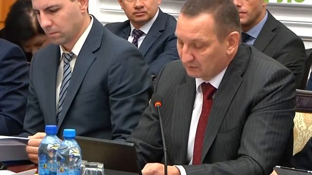 В Самаре планируют сократить количество елочных базаров смотреть онлайн