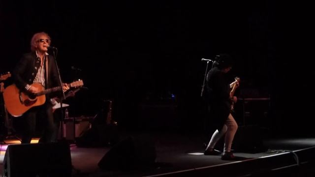 14 Jerkin Crocus & 7 snippets (see set list below) MOTT THE HOOPLE Cleveland OH April 6, 2019 смотреть онлайн