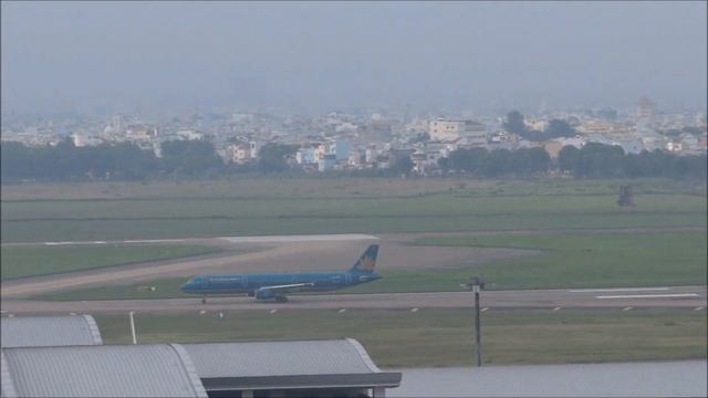 Plane Spotting: Vietnam Hochimin City, Tan Son Nhat International Airport смотреть онлайн